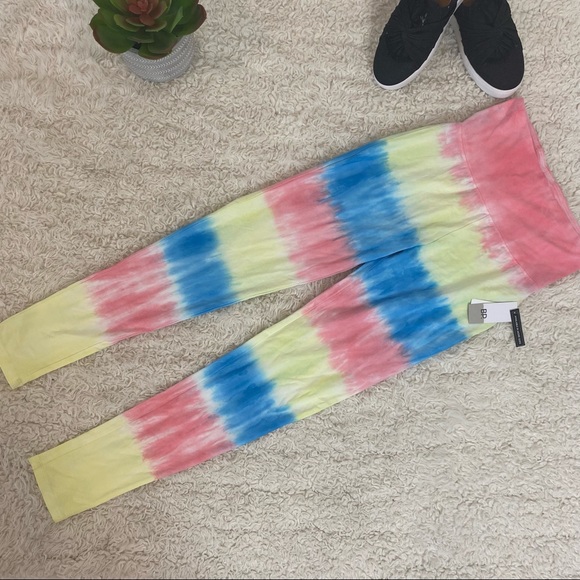 NWT BP. High Rise Classic Leggings In Blue Cashmere Multi Stripe - Picture 3 of 6